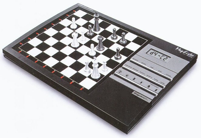 Mephisto Talking Chess Trainer by Saitek Level 3 Complete