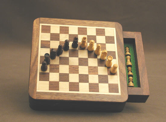 Mini Magnetic Chess Set With Storage Compartment 