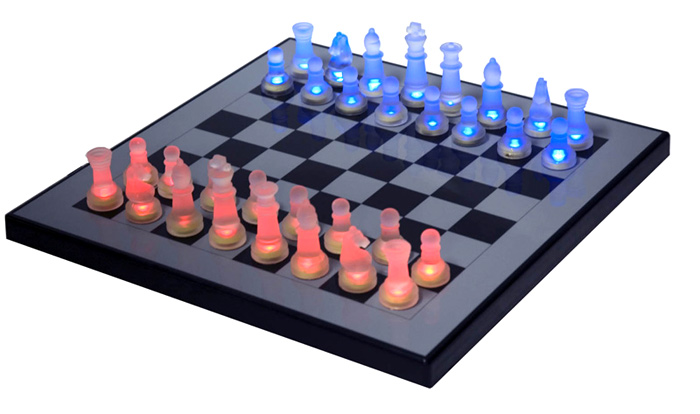 LED Chess, LED Glow Chess Set, Chess Set, Glass Chess Set - China