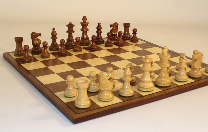 Walnut & Maple Chessboard with Sheesham Lardy Weighted and Felted Chessmen Set.
