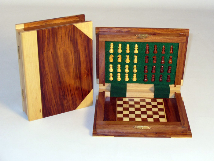 Book Style Magnetic CHess Set