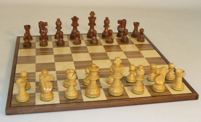 Sheesham & Boxwood French Chess Set