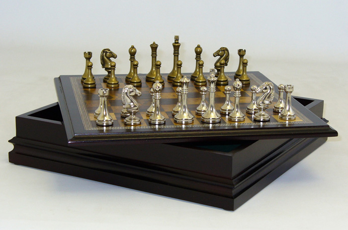 Wood Chest -Staunton Metal and Gold Chessmen