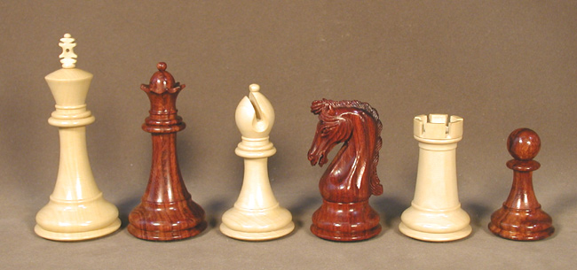 Chetak Bud Rosewood & Boxwood Chessmen Set.