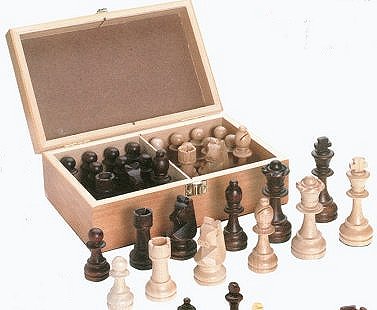 3 1/4  inch  Tournament Quality Weighted Staunton Wooden Chess Pieces