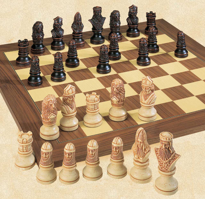 Richard the Lionheart Polyresin Chessmen Set. 